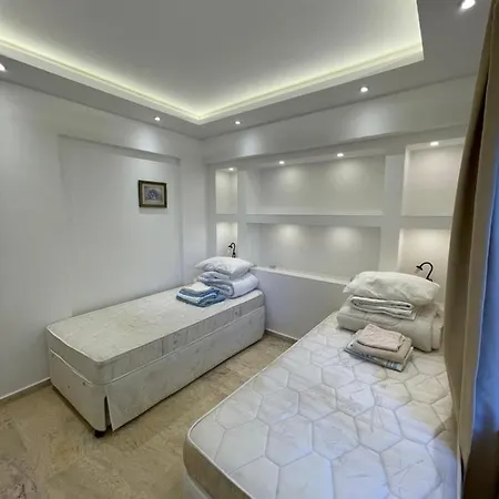 Villa Esiyok With Heated Pool Antalya