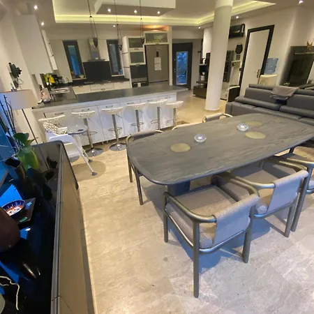 Villa Esiyok With Heated Pool Antalya