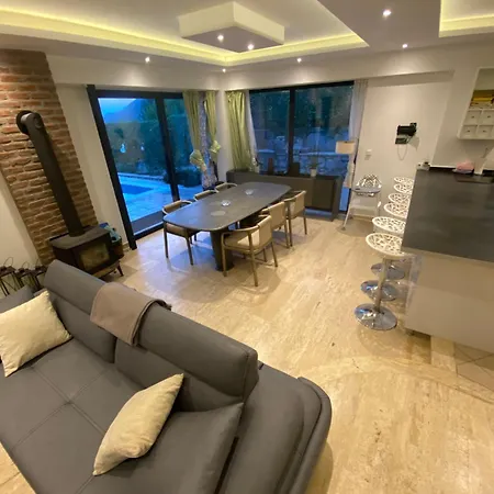 Esiyok With Heated Pool *