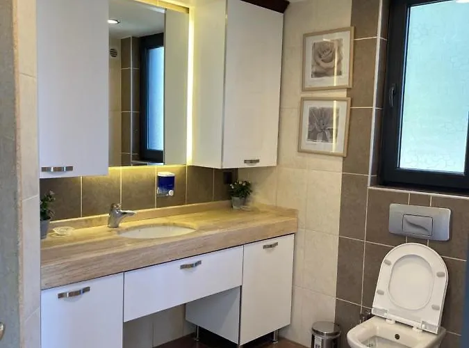 Esiyok With Heated Pool *