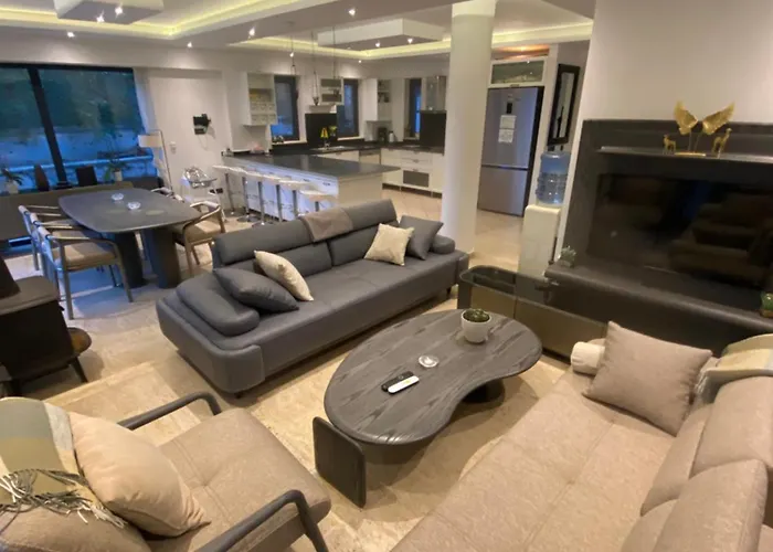 Вилла Esiyok With Heated Pool