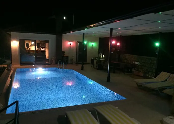 Esiyok With Heated Pool 别墅